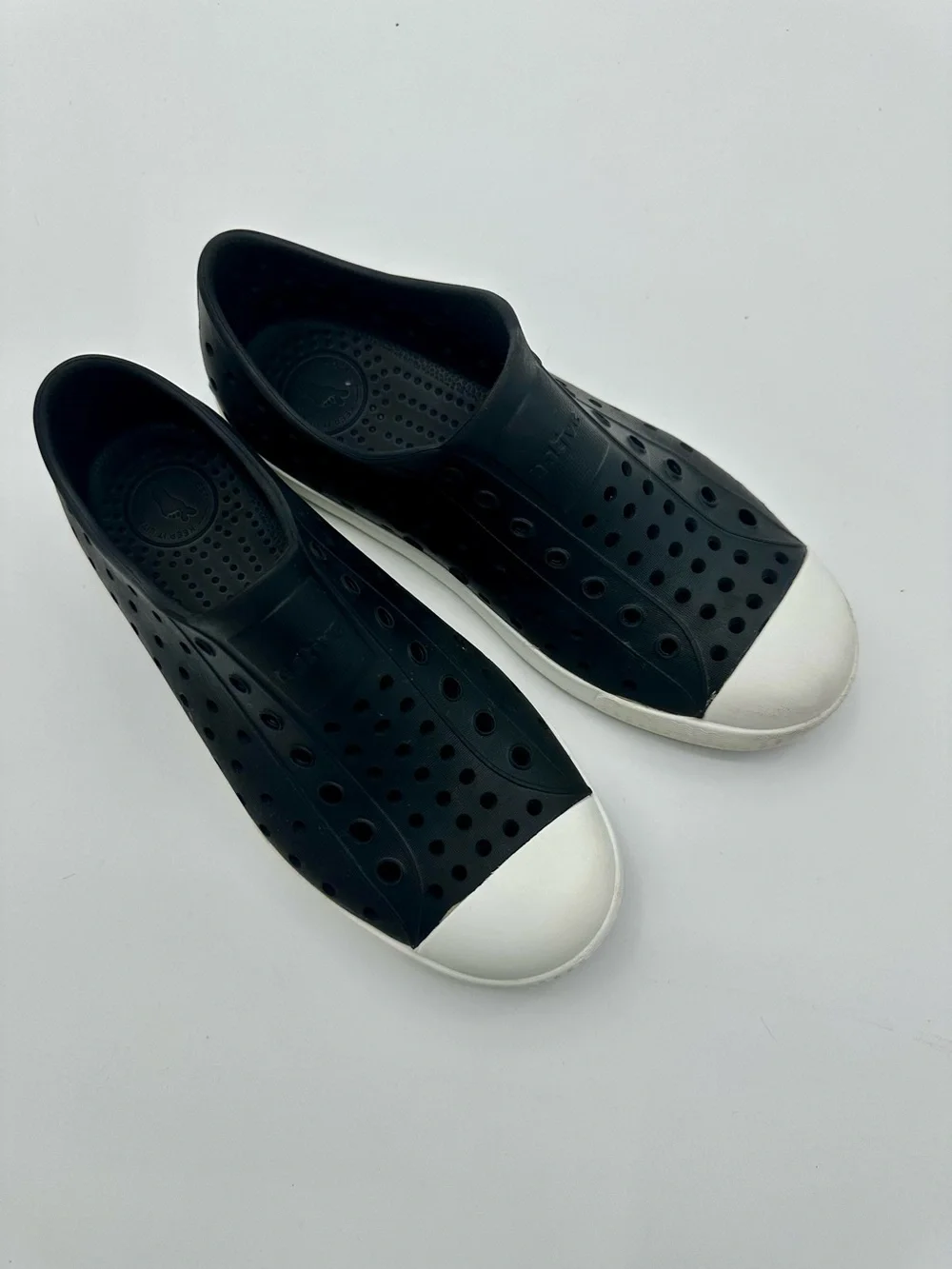 Native Black Beach Water Slip on Shoes size Junior 3